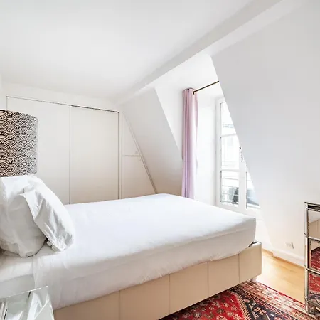 Saint-germain 110 M2 Parisien, Poutres Piano Apartamento